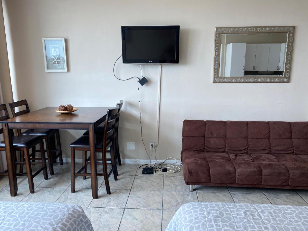 Ocean Front Studio Units Miami Beach Exterior photo